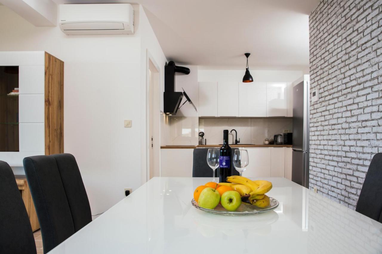 Apartman Magdalena Apartment มาคาร์สกา ภายนอก รูปภาพ