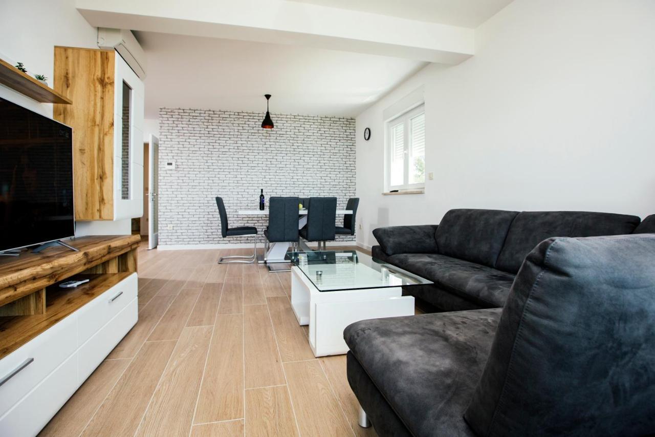 Apartman Magdalena Apartment มาคาร์สกา ภายนอก รูปภาพ