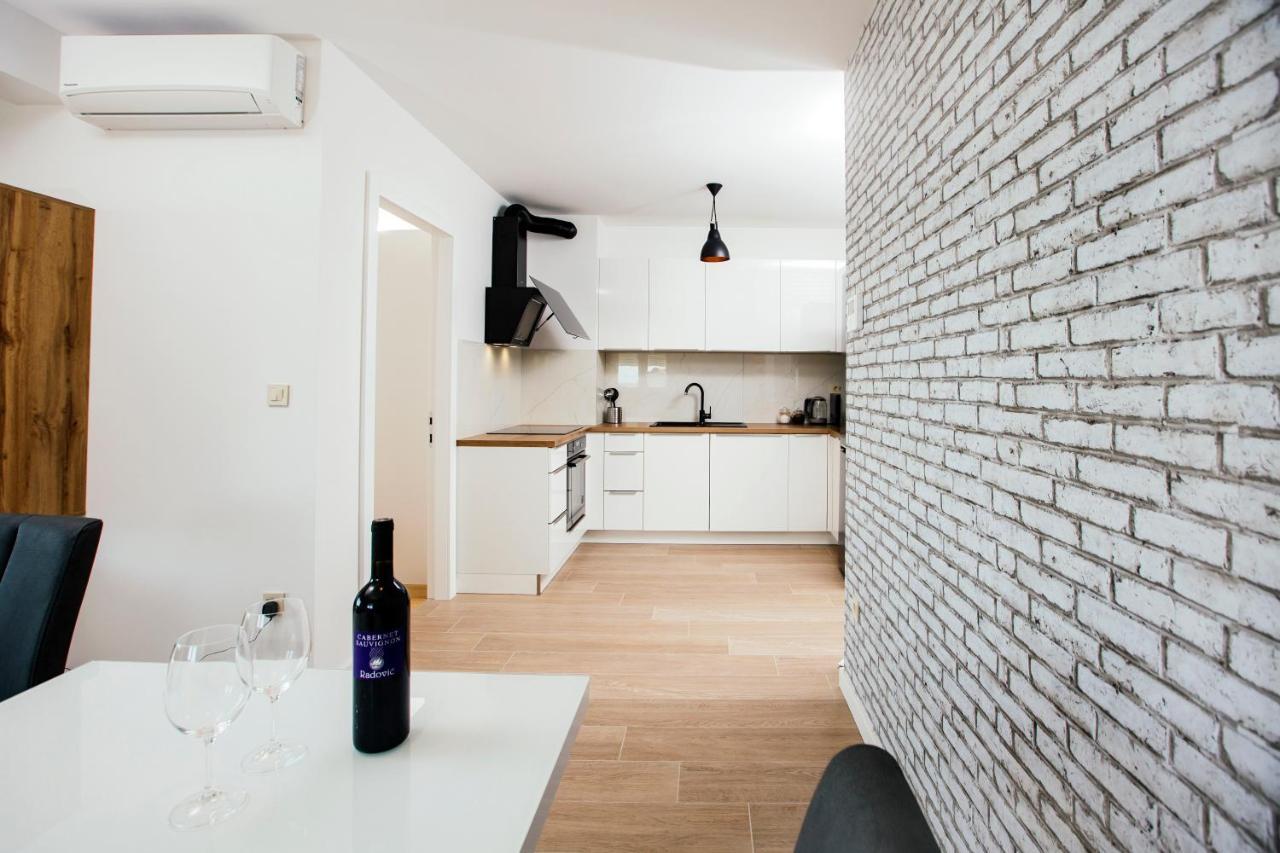 Apartman Magdalena Apartment มาคาร์สกา ภายนอก รูปภาพ